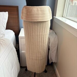 NWT Le Lis Cream Tan Ribbed Pencil Sweater Skirt - Cozy & Stretchy